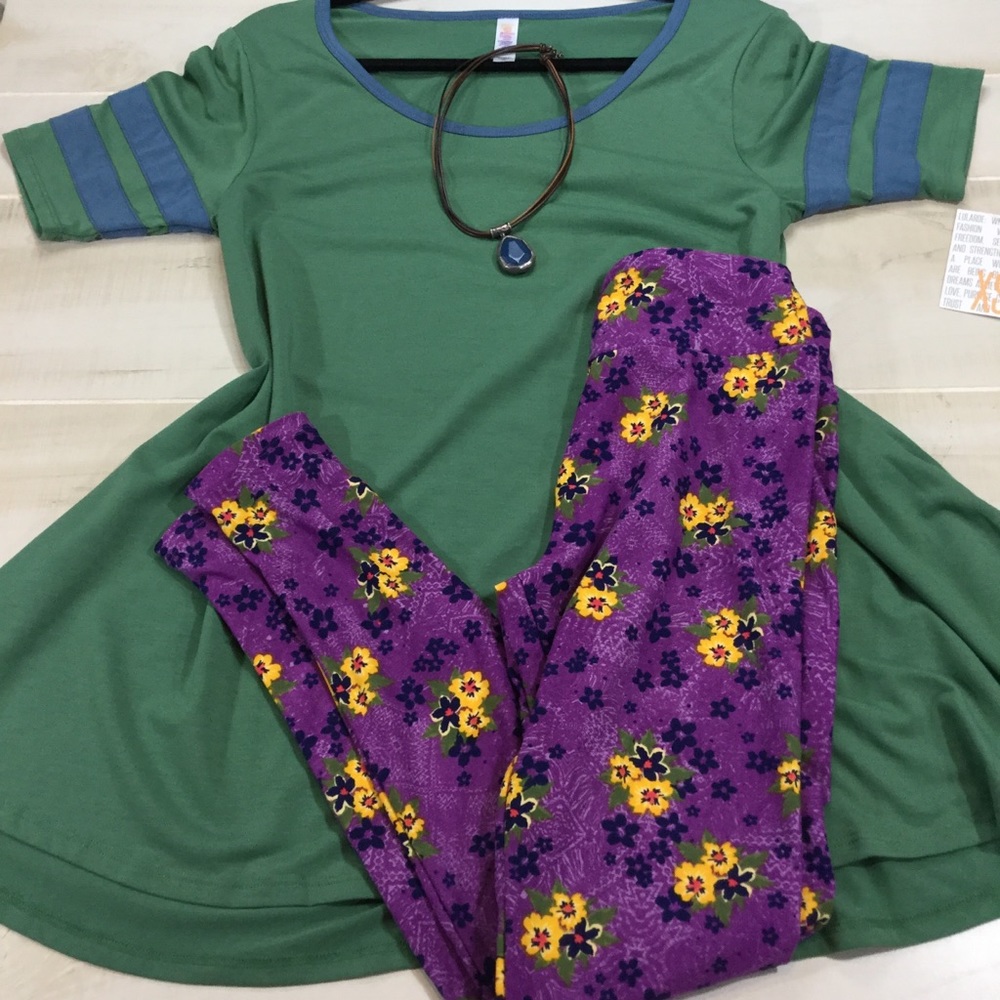 💚💙💜 NWT LULAROE OUTFIT💚💙💜